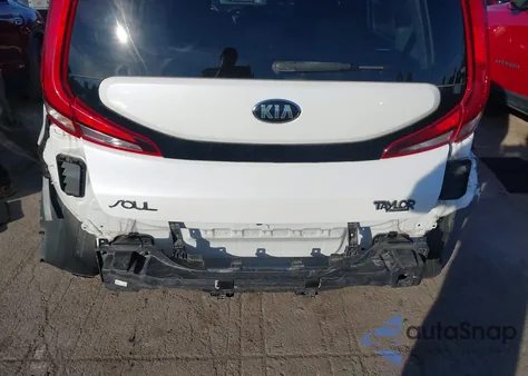 2020 Kia Soul Lx z USA, uszkodzony, nr VIN KNDJ23AU2L7707856